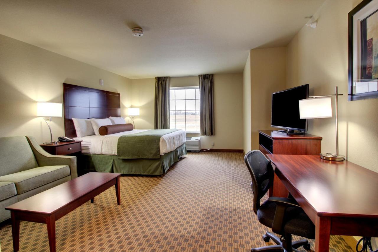 Stanton Inn And Suites Bagian luar foto