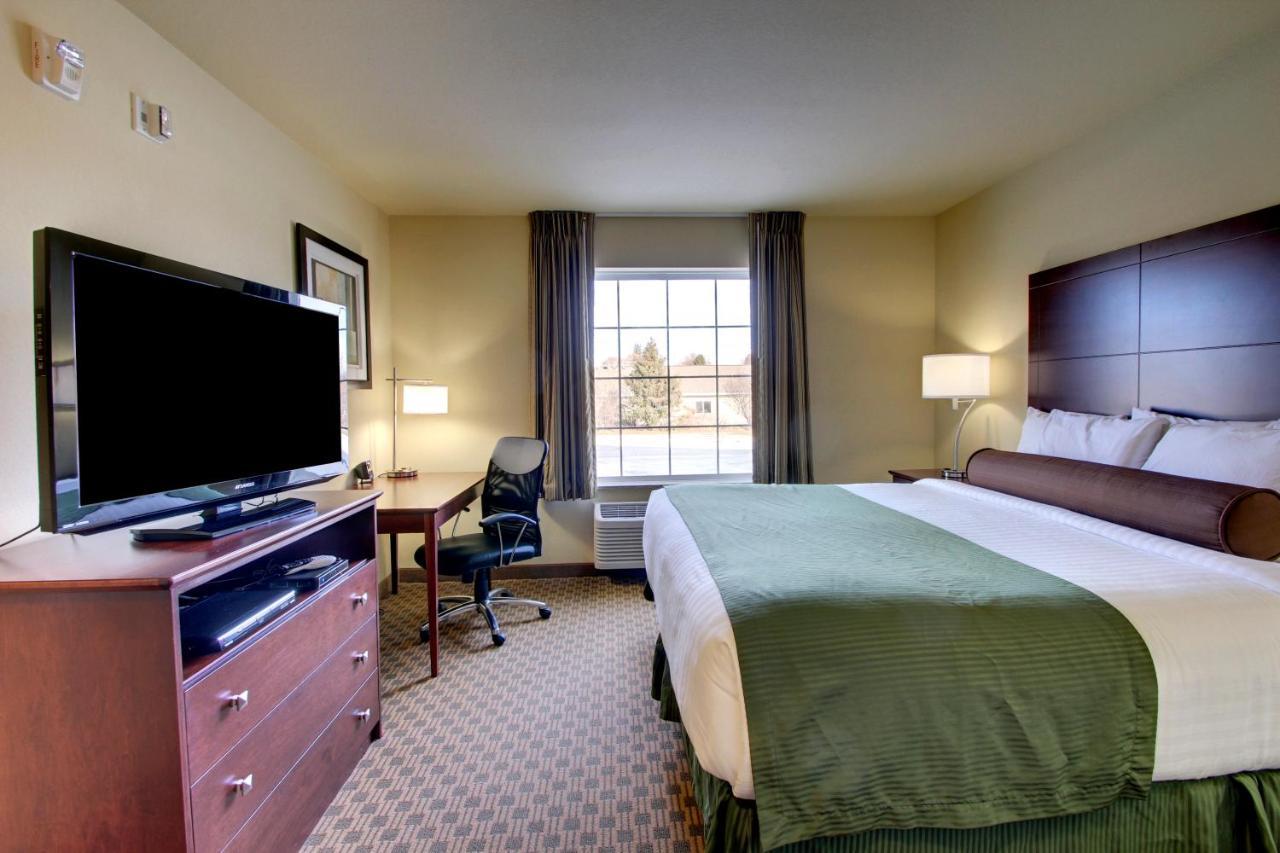Stanton Inn And Suites Bagian luar foto