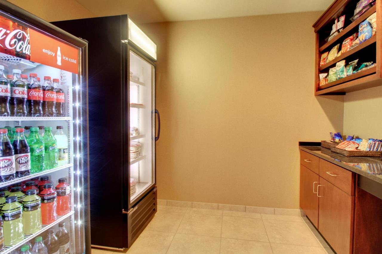 Stanton Inn And Suites Bagian luar foto